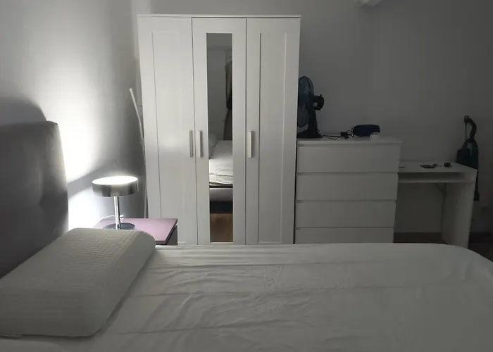 Casa Per Gente Giovane Apartment